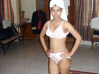 Bangladeshi Sexy Bhabhi Nice Sweet Boobs