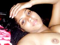 Bangladeshi Sexy Bhabhi Nice Sweet Boobs