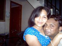 Hot indian gf with her boyfriend gettign her boob sucked