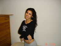 Indian Sexy GF Showing Lovely Pair of Tits