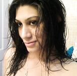 Horny Indian Girl Fingering Her Pussy