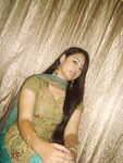 Sexy juicy indian girl giving sexy poses before she gets naked