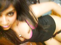 Kamila Hot Indian Girl Nude Photos