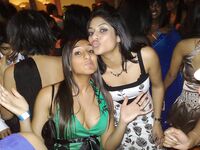 Mobile Phone Pics Of Sexy Indian Girl