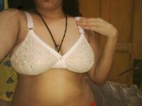 Indian college girl exposed by her boyfriend