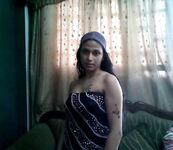 Veena Indian GF Nude On Camera