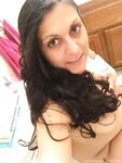 Horny Mature Desi Big Boobs Bhabhi Nude Photos