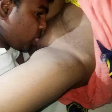 Dehati couple sex pics have been leaked online