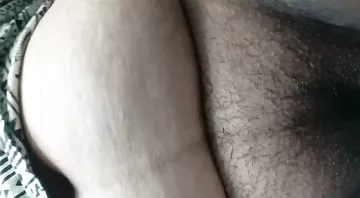 Busty Indian nude aunty pics shared on Whatsapp