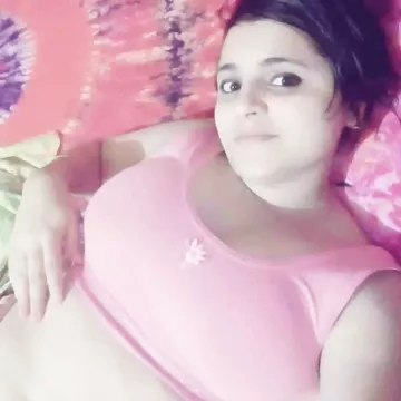 Masturbate and cum on seeing these beautiful chubby girl pics