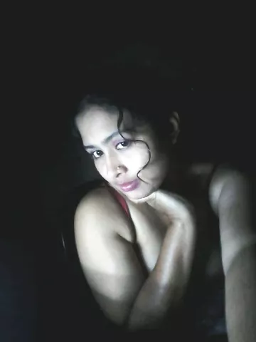 Busty wife nude photos