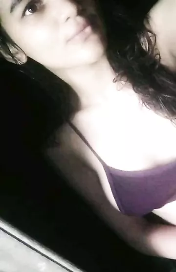 Bangla lovers sex pics leaked online