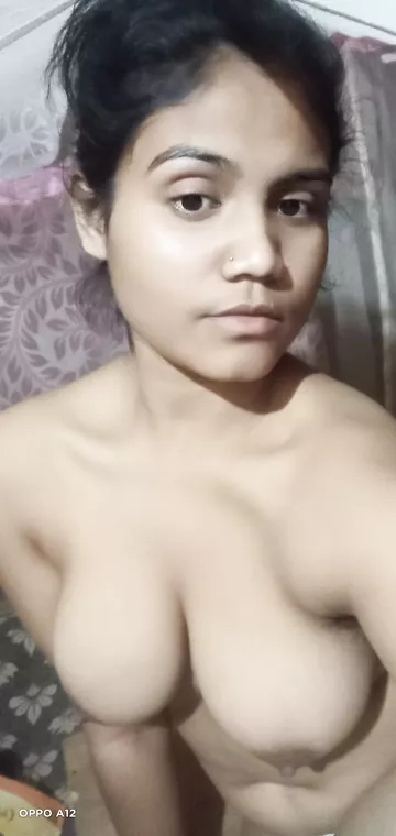 Naughty sexy chubby Desi girl pics