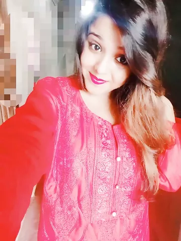 Big tits college girl nude pics