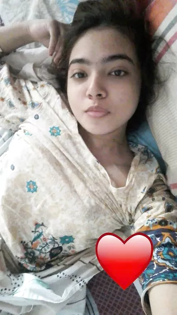 Cute sexy girl nude pics gallery