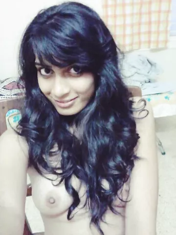 Small tits Desi girl selfie photos