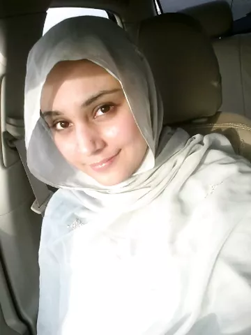 Cute Muslim wife showing her nude body