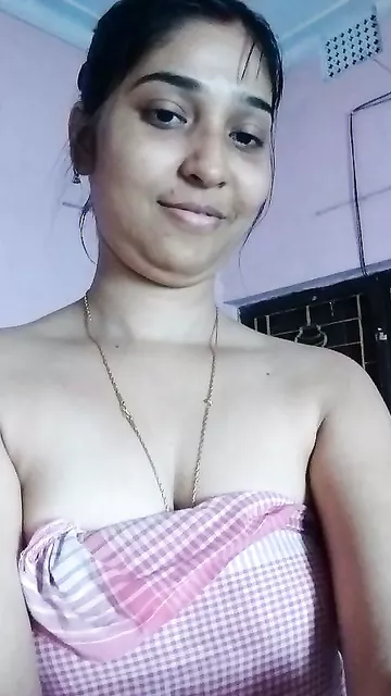 Cute wife nude pics to tempt your sex nerves