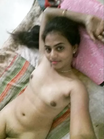 Desi Dehati wife nude pics