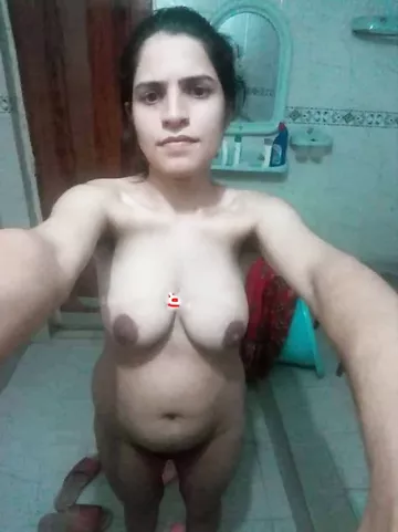 Nude Indian wife photos goes live