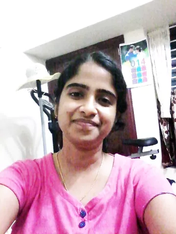 Young Indian wife nude pics online