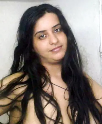 Indian chubby Muslim wife pics