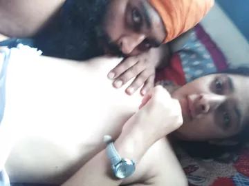 Newly married Indian couple sex photos