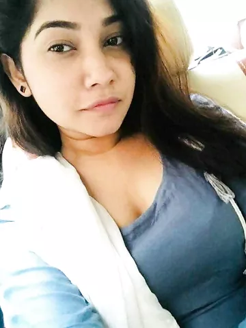 Bangla girl nude pics shared online by her ex-lover