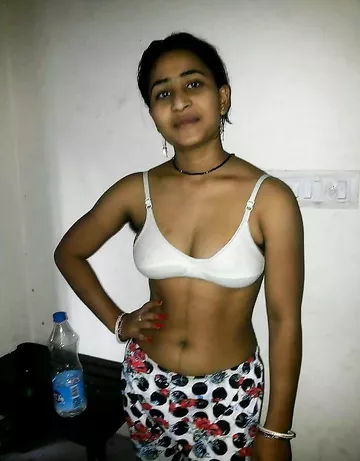 Newly married Indian housewife naked with husband pics