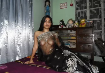 Hot Indian girl nude photos