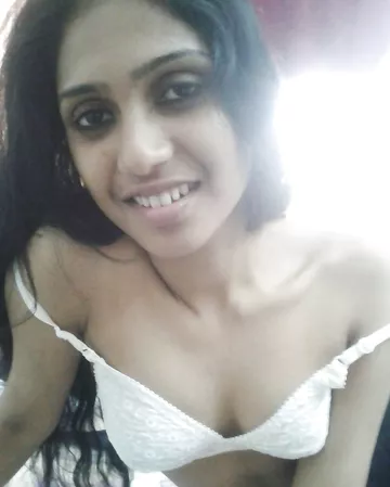 Indian college girl porn pics