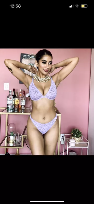 Indian GF Getting Recognized Spreading Wide Open