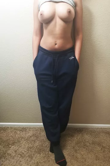 Desi GF Asking Boobjob Or Blowjob Tonight
