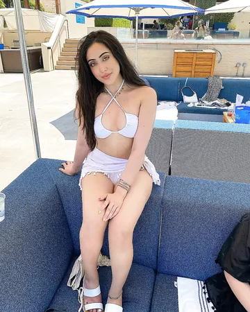 Stunning Pakistani Amateur Beauty Stripping Naked