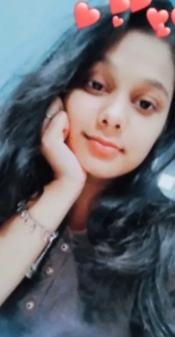 Insta Indian teen nude striptease photos