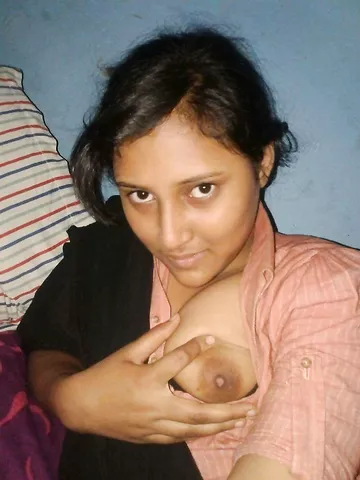 Unseen Desi village girl nude photos