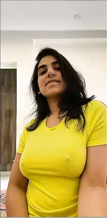 Busty Indian unmarried girl big boobs nipple pokies
