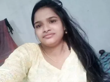 Beautiful newly married bhabhi nude pics