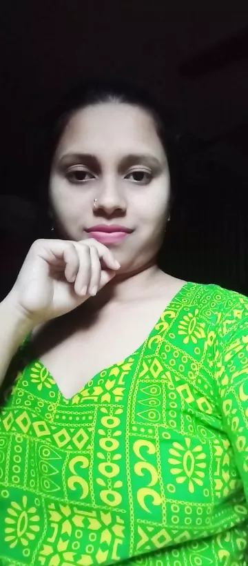 Bengali girl topless playing with big boobs