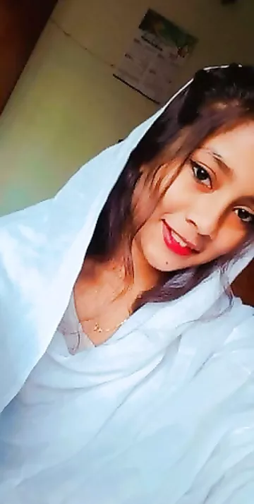 Bengali girl topless boobs showing selfies for lover