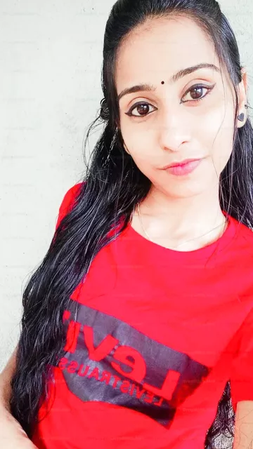 Small tits desi bhabhi nude boobs showing selfies