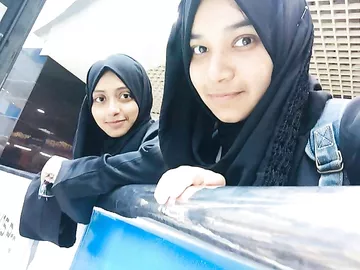 Hijab girl big boobs revealed in selfies