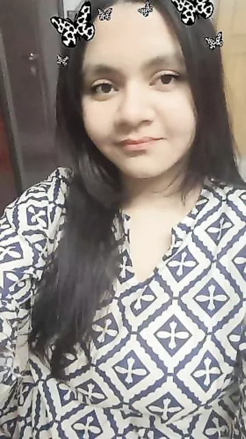 Big boobs Indian chubby GF nude selfies unseen