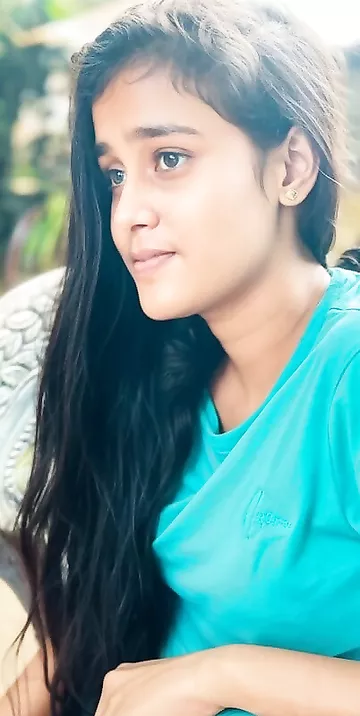 Classy Srilankan girl hot boobs and pussy show