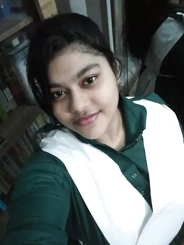Bangladeshi college girl nude hot selfies