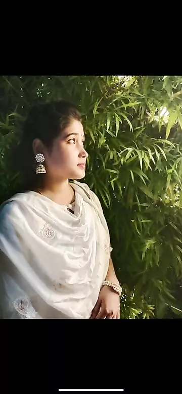 Kolkata hot girlfriend nude boobs showing selfie