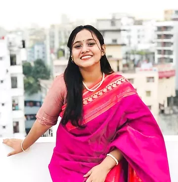 BRAC University lecturer boob sucking by student