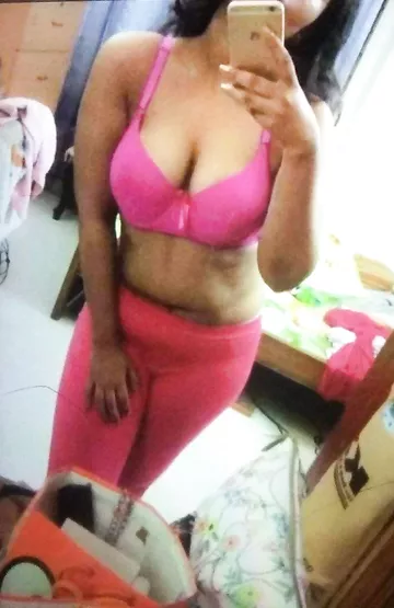 Young Bengali girl xxx nude photos for lover