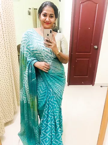 Pierced navel hot wife naked body showing and sex