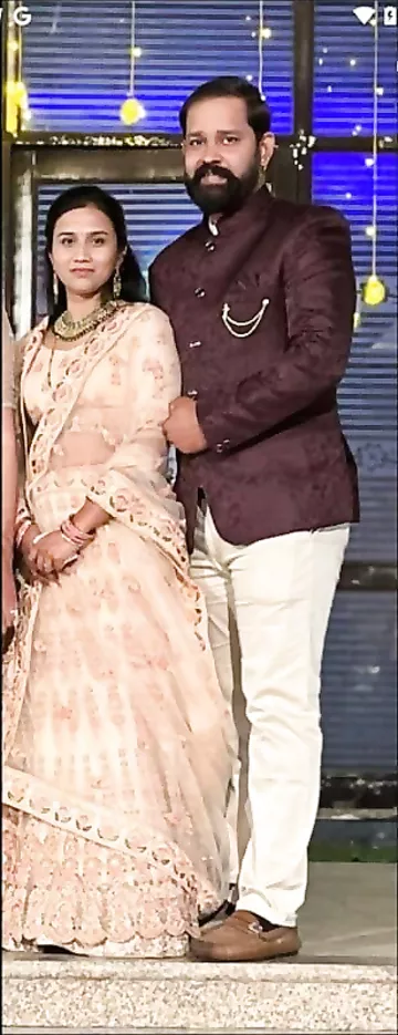 Sexy ass YouTuber wife naked for sex with husband